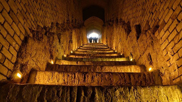 Zarch Qanat: Longest aqueduct of Iran