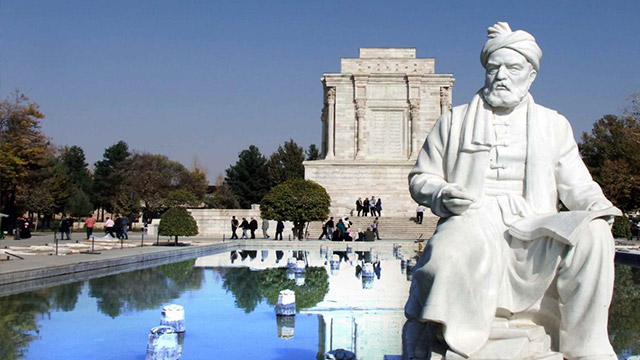 Iran launches int’l medal to honor Ferdowsi experts