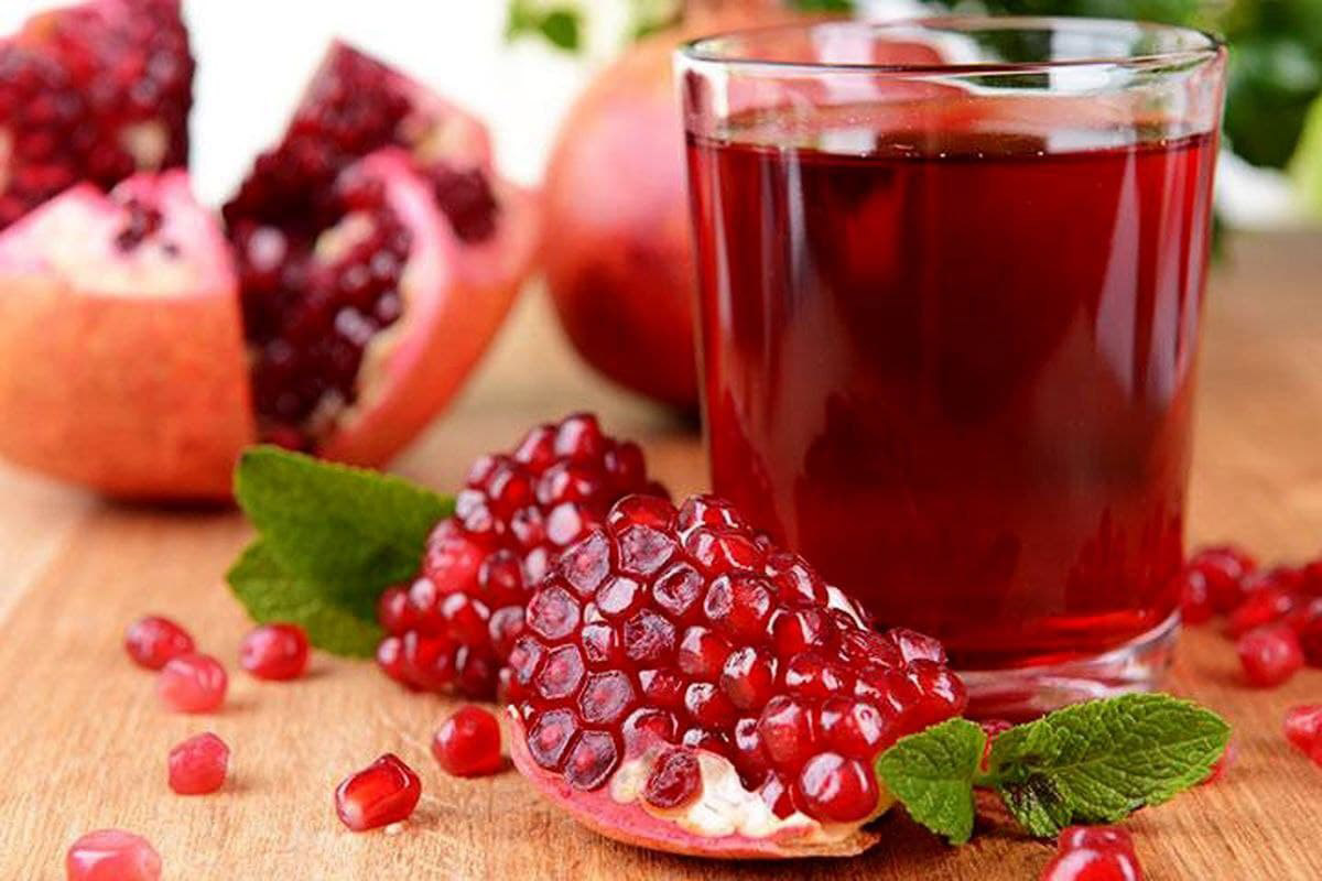 Cool off on summer heat with Iranian pomegranate juice