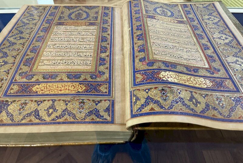 Niavaran complex showcasing rare Quran manuscripts