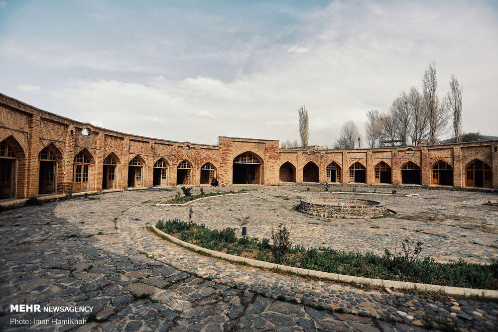 Beautiful Iran: Tajabad-e Sofla Caravanserai