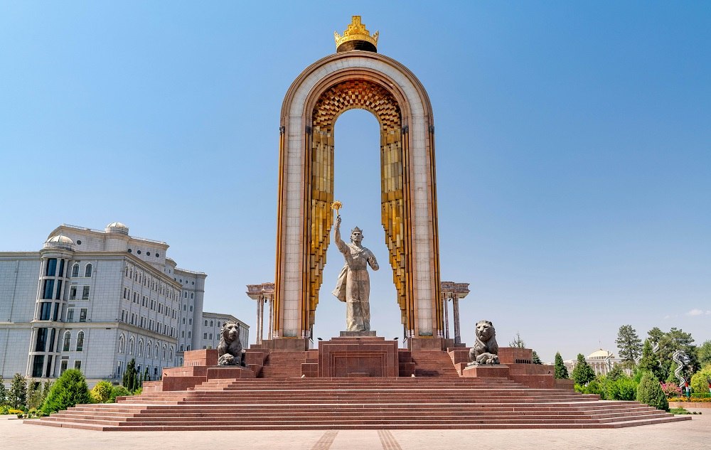 Душанбе; дарвозаи вуруд ба дунёи сайёҳии Тоҷикистон