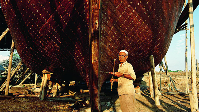 Skill of building UNESCO-inscribed Iranian Lenj boats