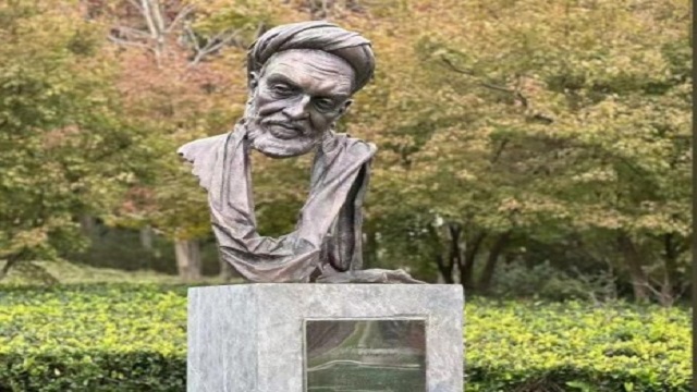 Bust of Persian poet Sa’adi unveiled in China