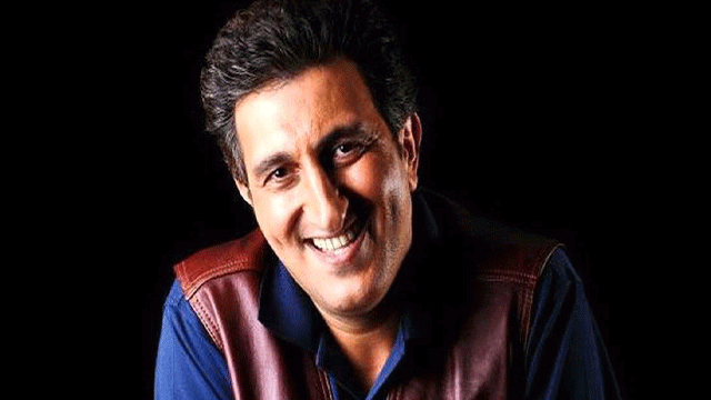 الفنان "يوسف صيادي" يغادر المستشفى