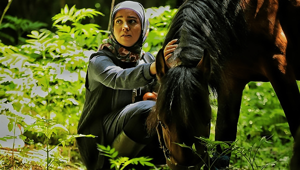 رحلة مهسا غفوري مع "ماسو": تحديات وتجارب فريدة في "الأيام الزرقاء"