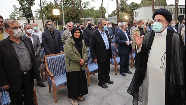 إجتماع الفنانين مع رئيس الجمهورية الإيرانية في رمضان