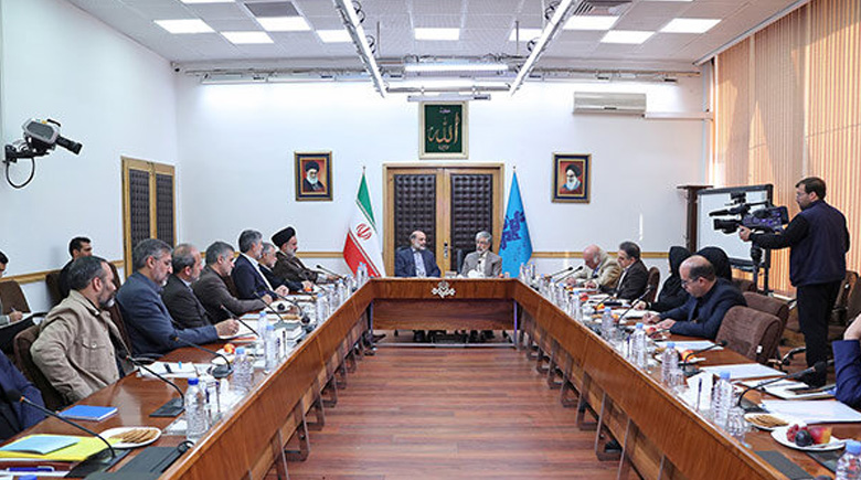 دیدار رئیس رسانه ملی با رئیس فرهنگستان فارسی