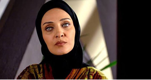 نجمة "بين الحلم واليقظة" تعود إلى المسرح في عرض جديد