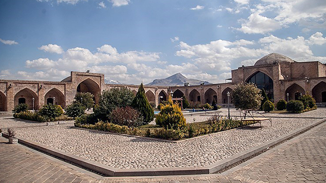 Shah Abbasi Caravansary, must-see destination in Iran