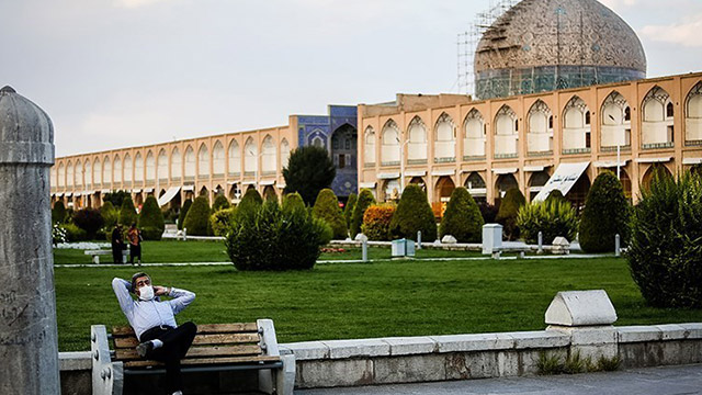 Isfahan in time of COVID-19: Photos